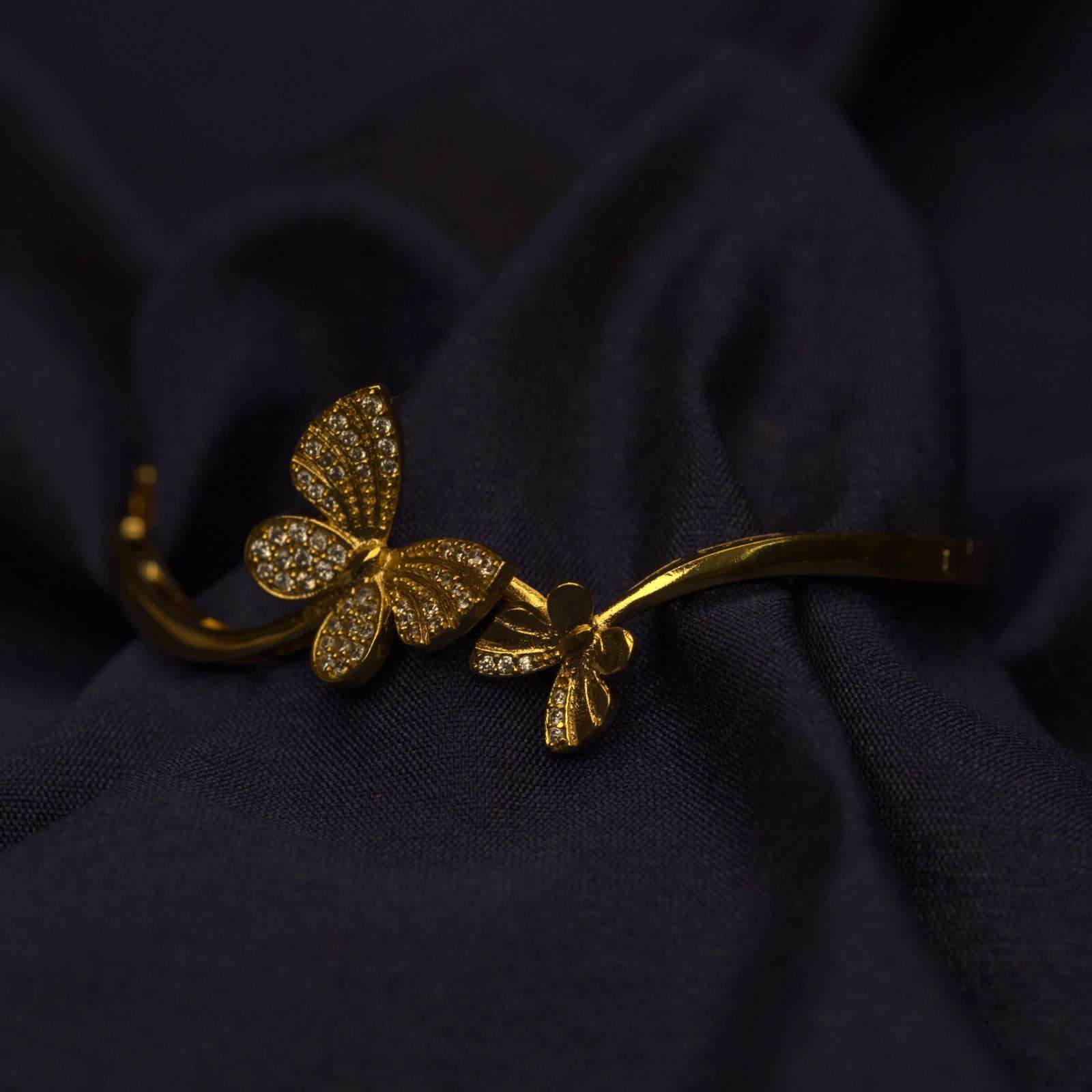Premium Quality Openable Kada Bangle With Cute Butterfly Pattern designed with White Ad Stones K0010-CO21