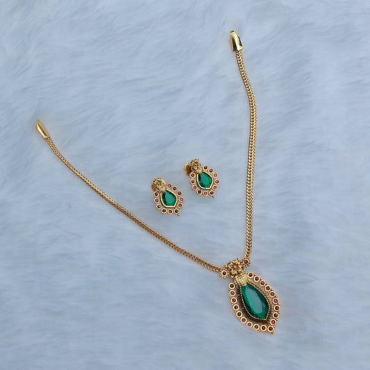 Premium Quality Traditional Palaka Design With Green Stone N0118-CI20