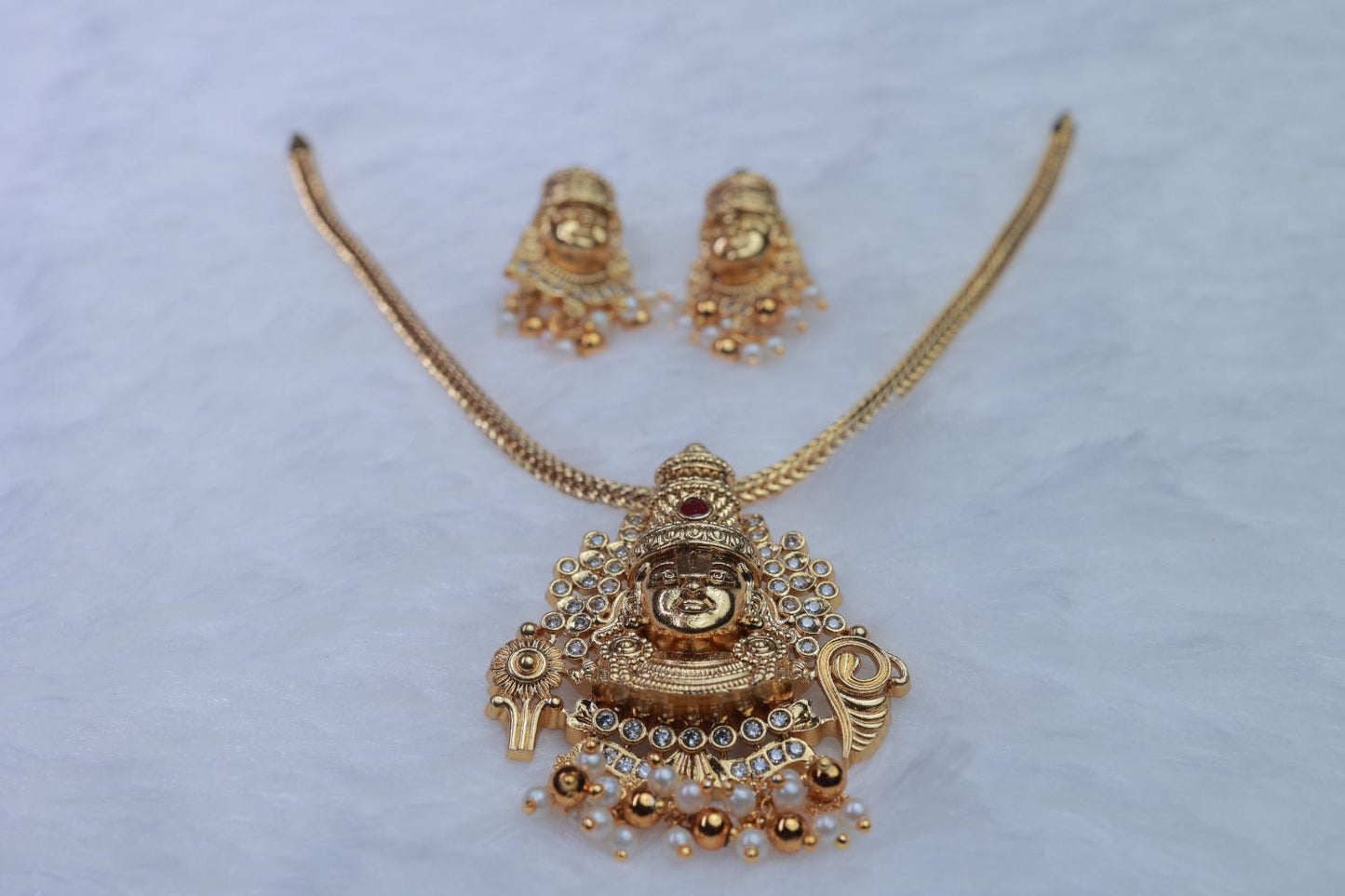 Premium Quality Perumal Goddess Pendent Necklace With Removable dollar with earrings N0136-NI38