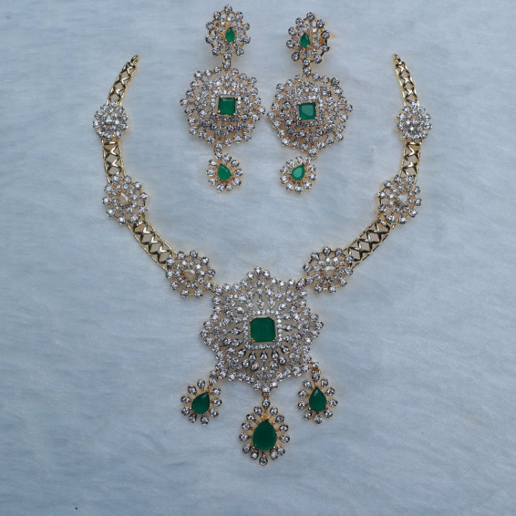 Premium Quality Hasli Kante Type AD Stone Floral Pattern Designed with Emerald color Stone N0035-CI125