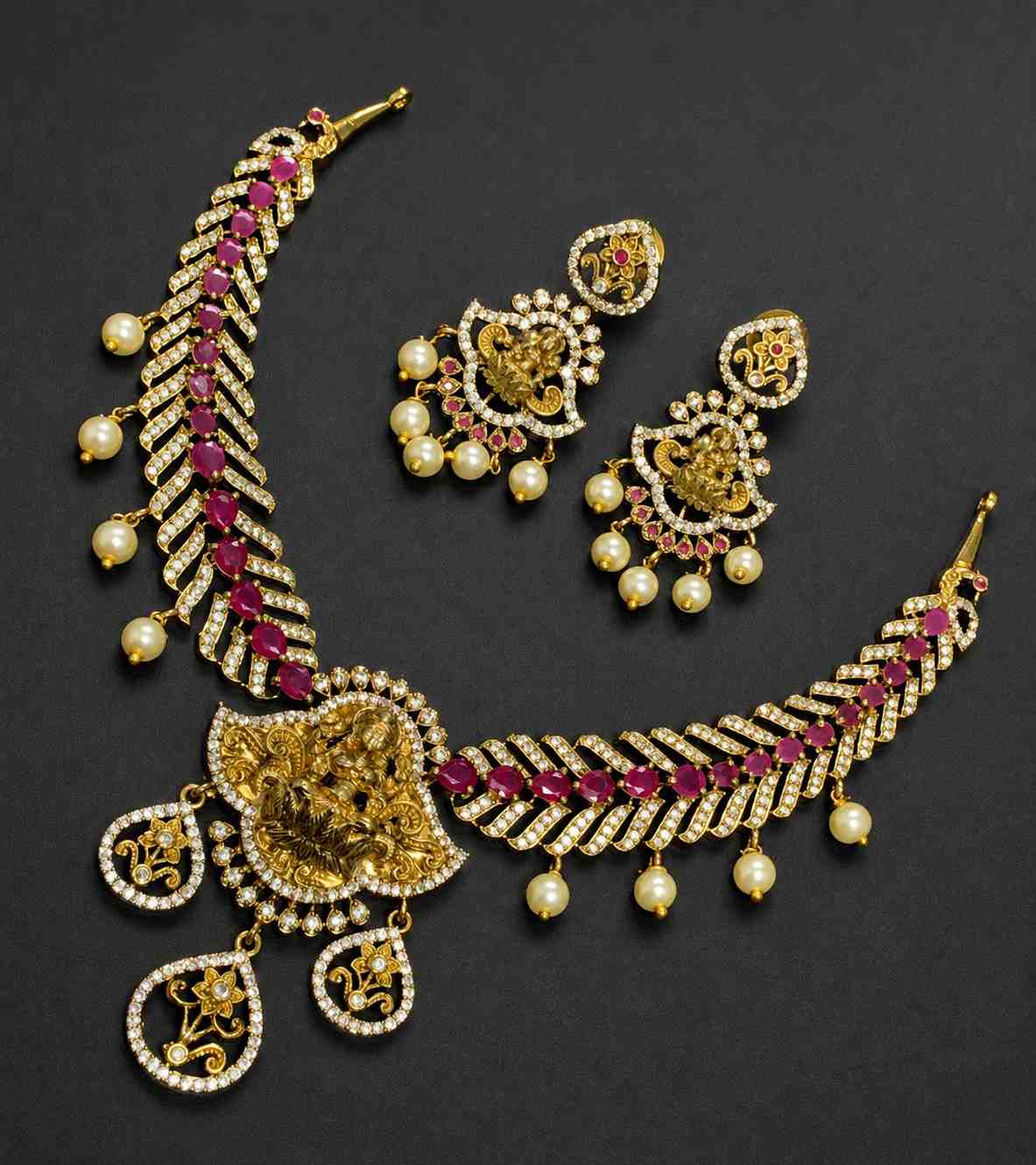 N0116 Peacock Feather Temple Necklace
