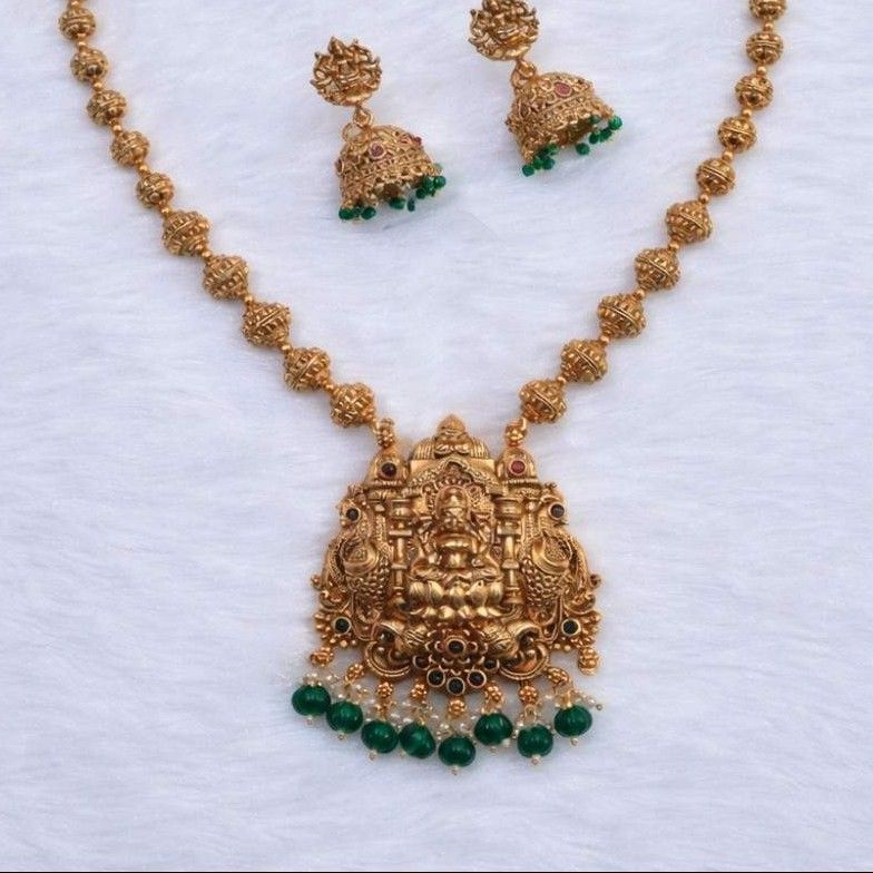 Middle Length Chettinad Haram Matte Finish Lakshmi Pendent with Green Pumpkin Beads H0035-CJ49