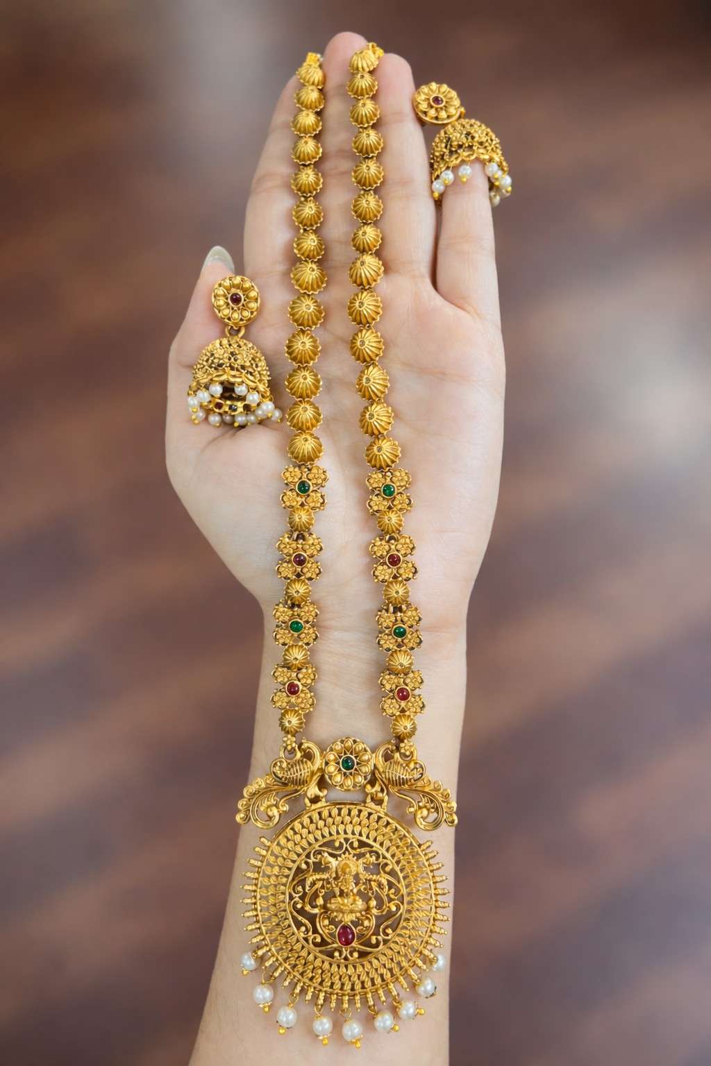 H0070  Long Lakshmi haram with earrings