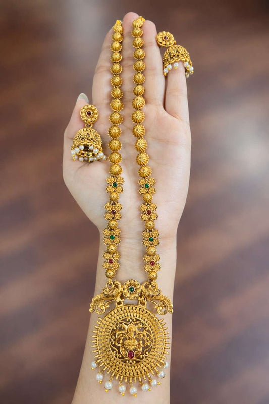 H0070  Long Lakshmi haram with earrings