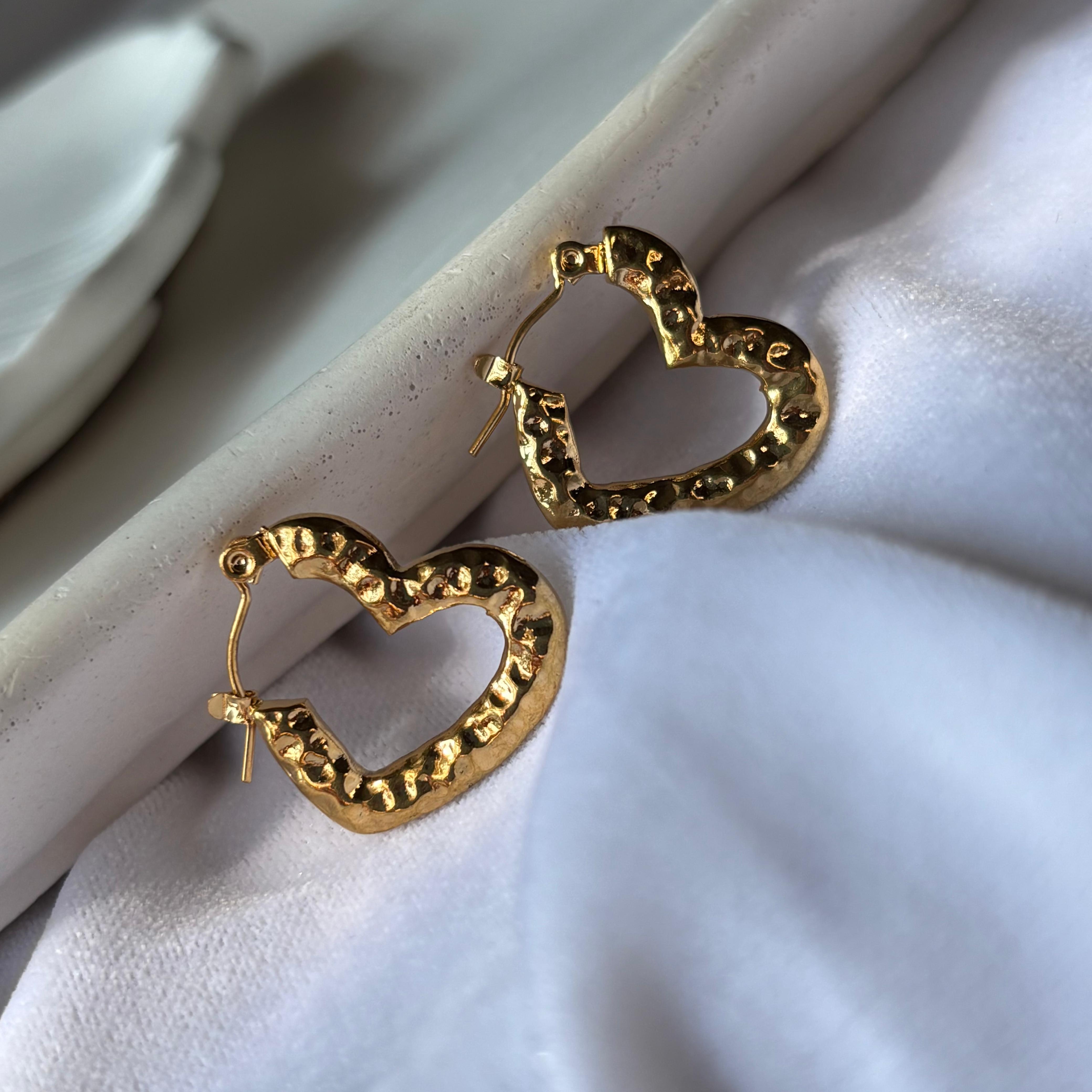 Stainless Steel Anti Tarnish 18k Gold plated Heart Earring SS003