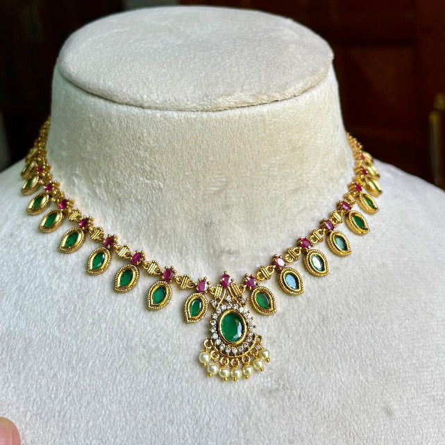 Stone Palaka Necklace N0027