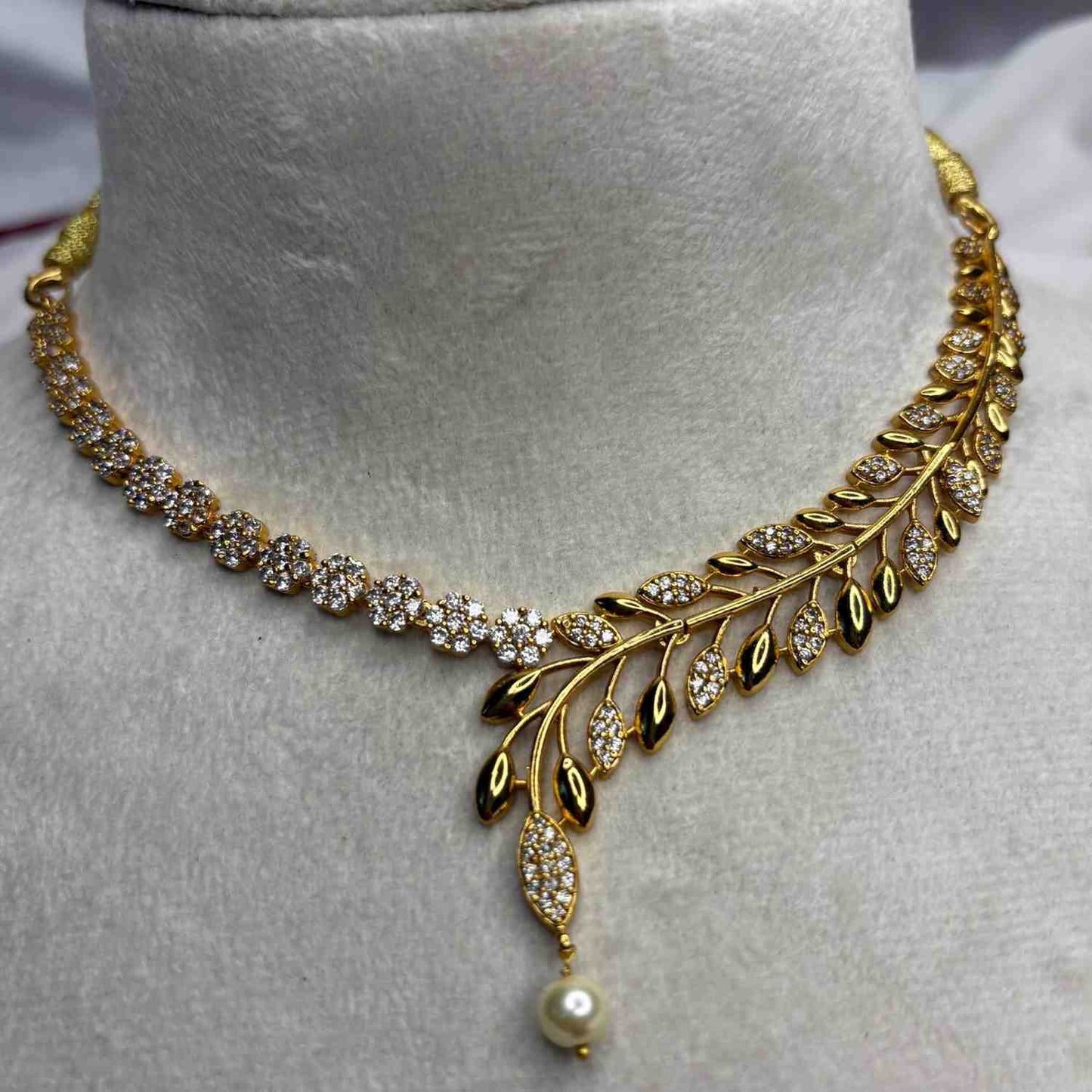 Floral Stone Necklace N0016