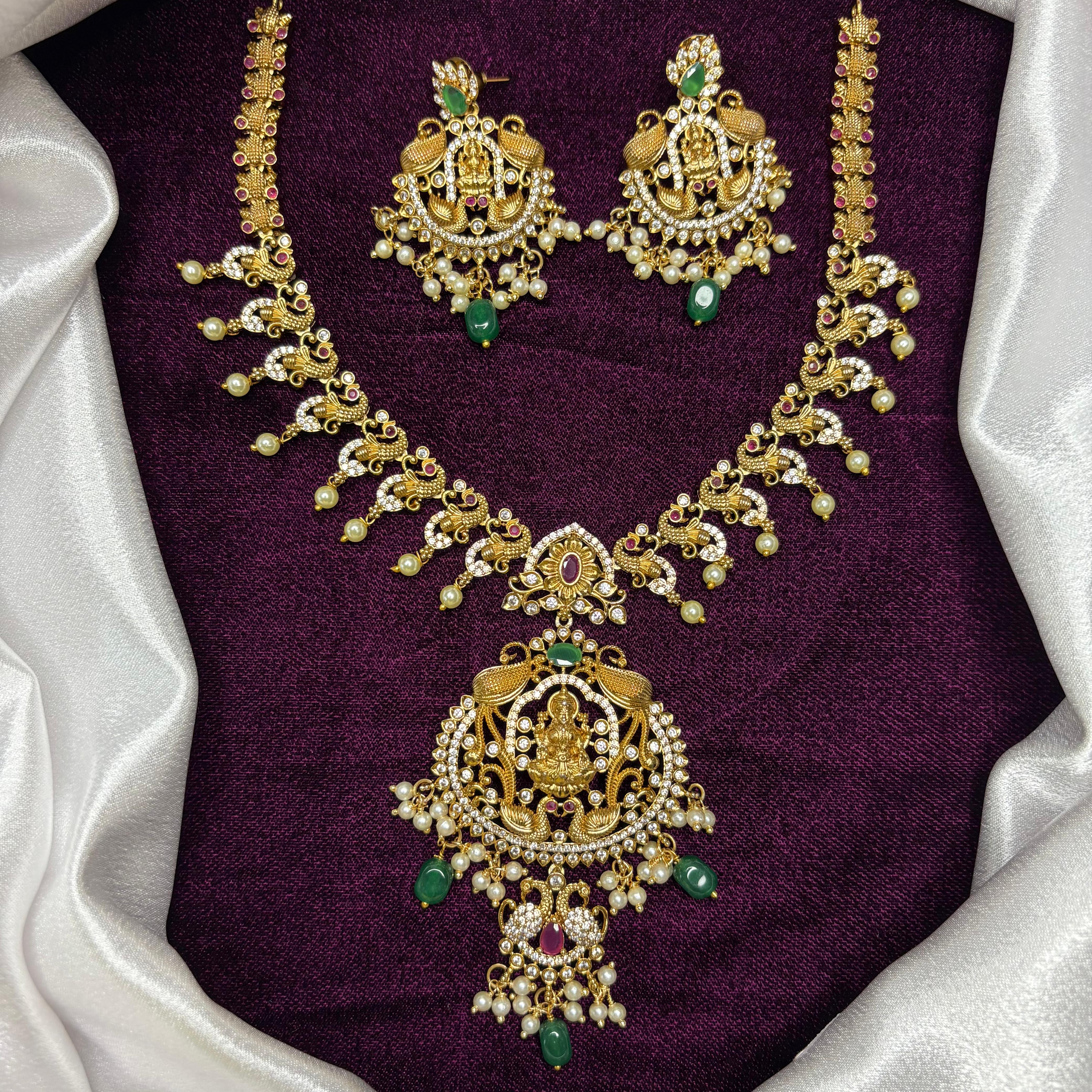 Antique Finish Lakshmi Necklace N0018