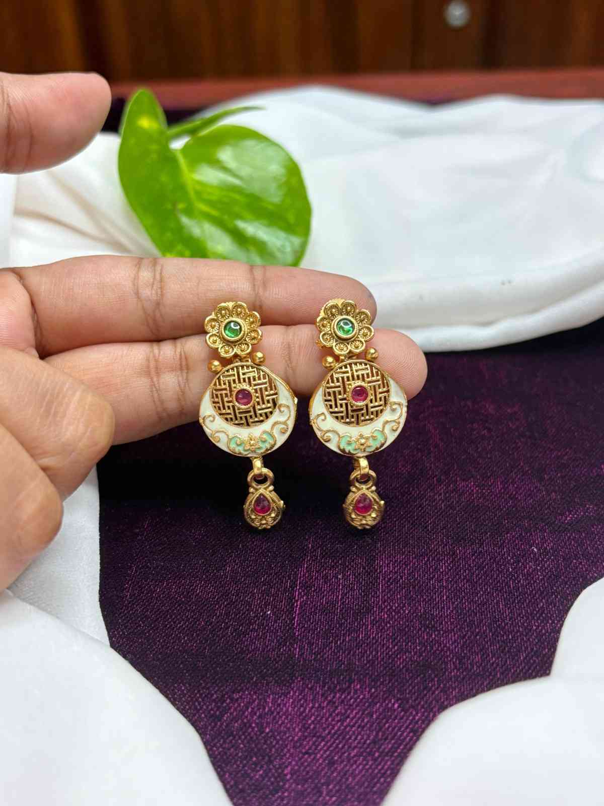 Meenakaari Necklace N0024