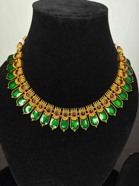 Matte finish Floral Palakka Necklace N0228