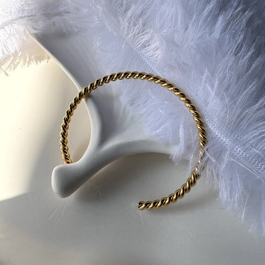 Stainless Steel Anti tarnish Kada Rope Bangle K0002