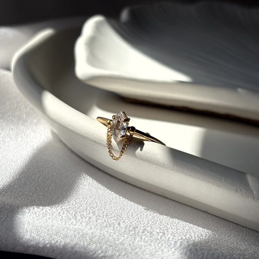 Stainless Steel White Stone Chained Adjsutable Ring SR001