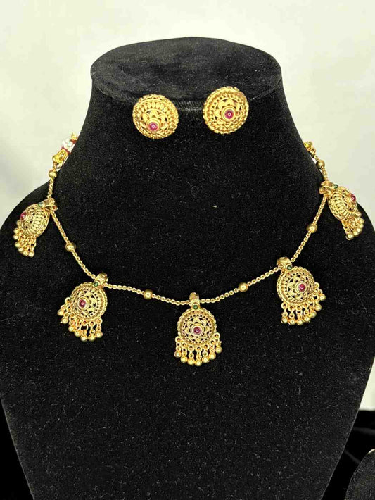 Matte finish Minimal Necklace N0223-CJ22