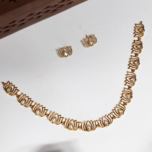 Lotus Necklace White Stone N0038-CJ25