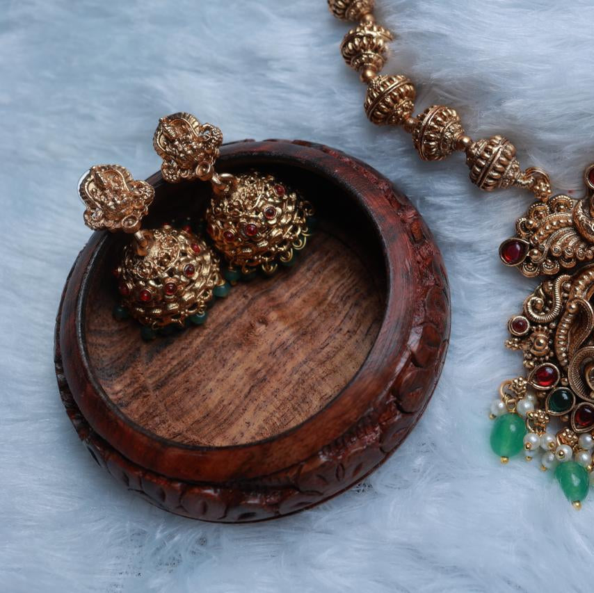 Matte Finish Premium Look Chettinad Design Ball Chain Lakshmi Middle Length Haram with green Beads H0013-CJ50