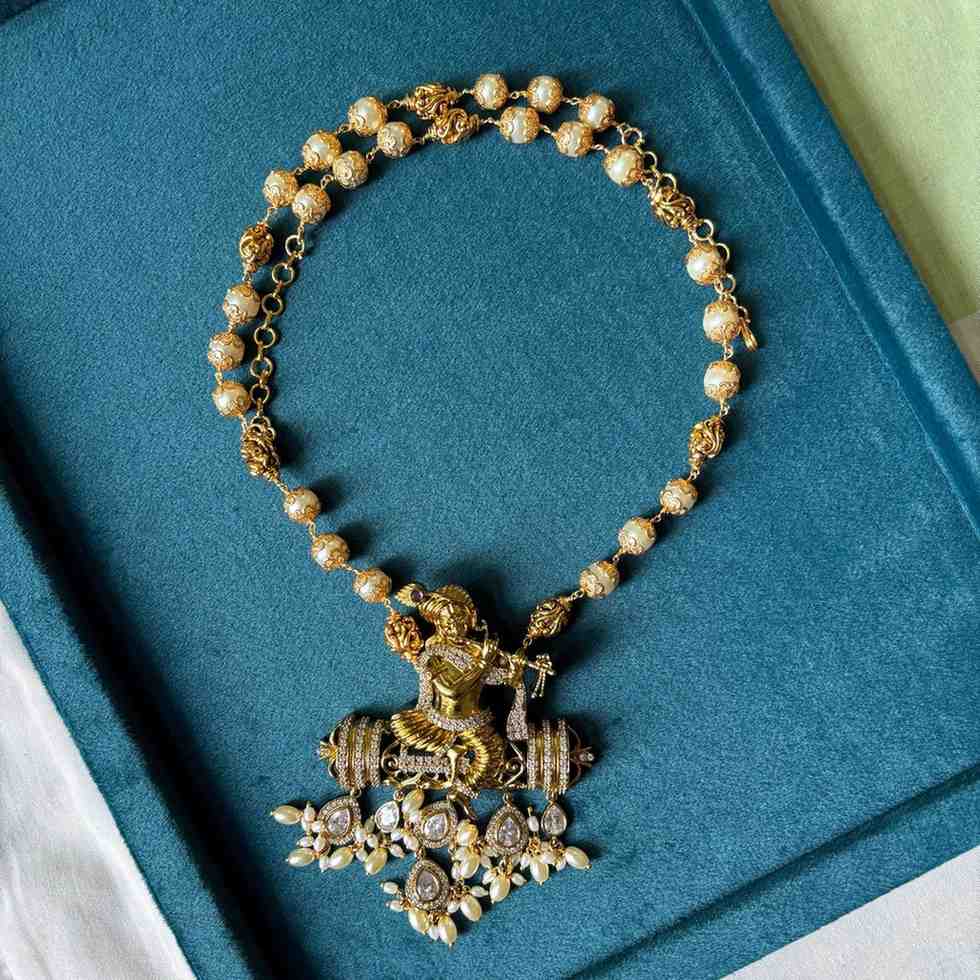 Premium Quality Traditional Pearl Haram 21 inch long Haram With KRISHNA Pendent designed with Polka Diamonds H0026-CS130