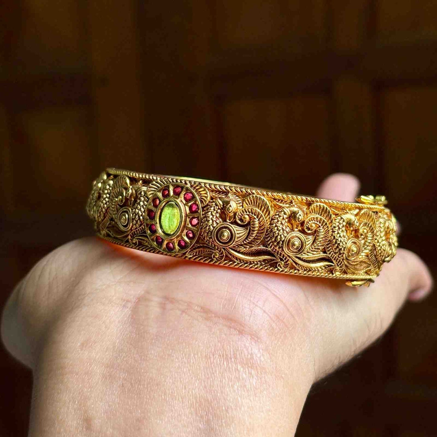 Premium Quality Lakshmi Peacock Floral Pattern Single Openable kada with Ruby Red Stone K0020-CV68