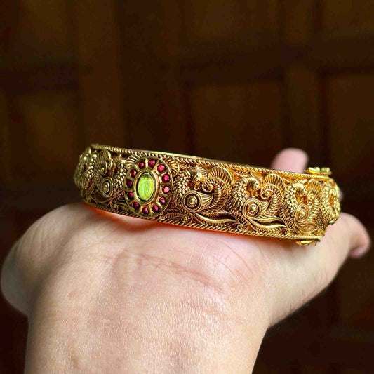 Premium Quality Lakshmi Peacock Floral Pattern Single Openable kada with Ruby Red Stone K0020-CV68