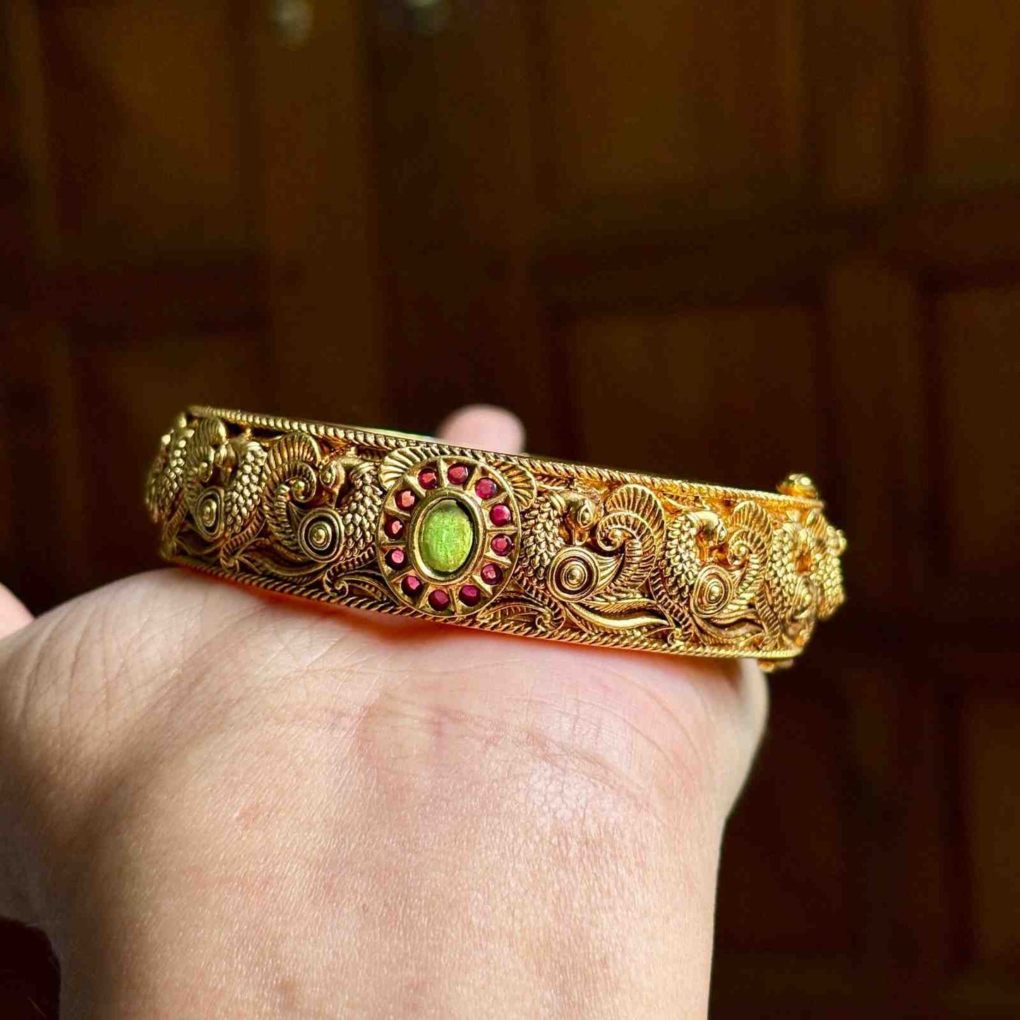Premium Quality Lakshmi Peacock Floral Pattern Single Openable kada with Ruby Red Stone K0020-CV68