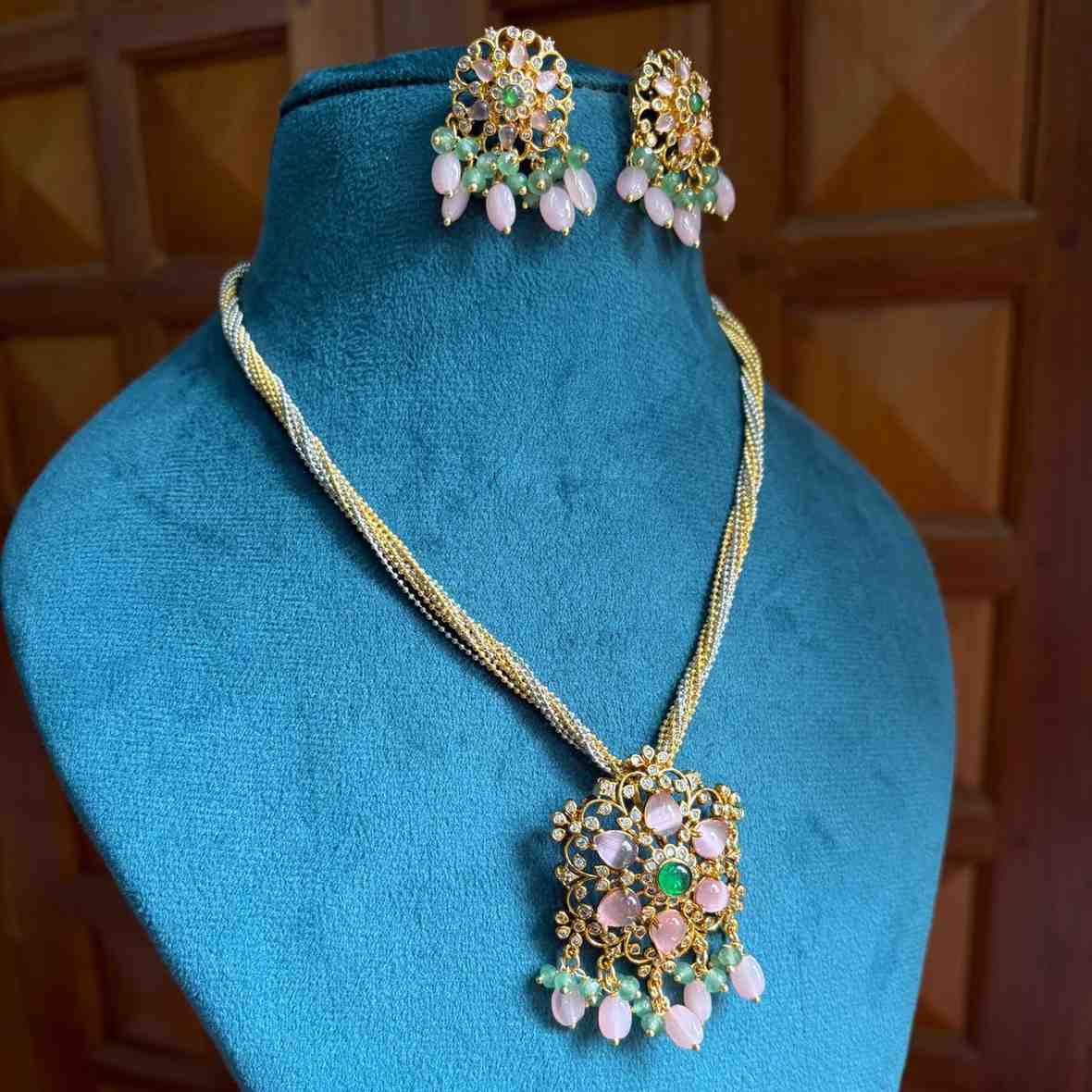 Premium Quality Italian Chain Necklace with Pastel pink Sea blue Pendent Necklace N0133-CR110