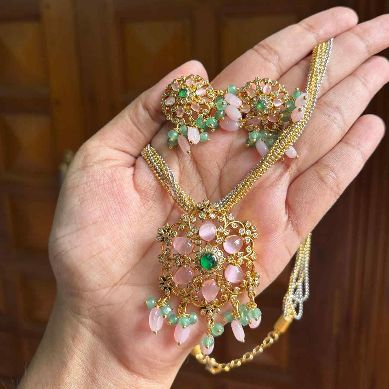 Premium Quality Italian Chain Necklace with Pastel pink Sea blue Pendent Necklace N0133-CR110