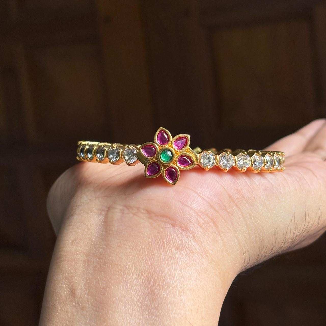 Premium Quality 2 in 1 Openable kada Bangle with Polka Diamonds this comes with 2 kemp stone Screw flowers K0016-CV90