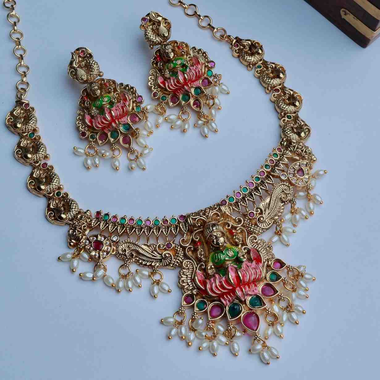 Premium Quality Enamel Hand  Painted Necklace N0053-CV120