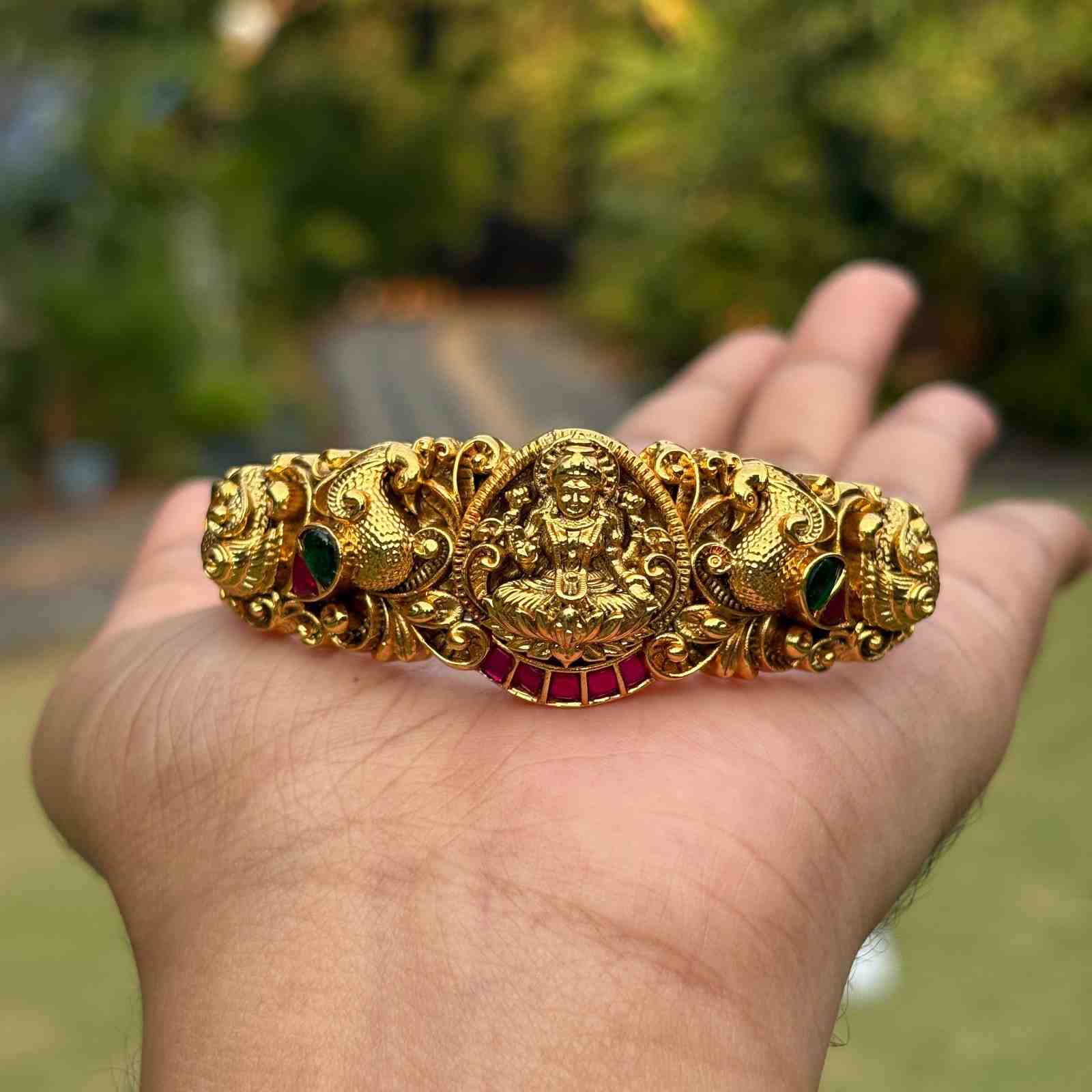 Premium Quality Jadau Kundan Openable Single Kada Type Bangle Desgins with Lakshmi And Annaparavai K0007-CI64