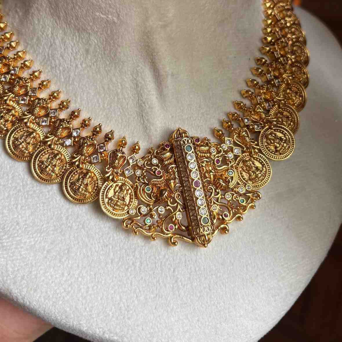 Premium Quality Traditional Lakshmi Kasu mala Designed with Trendy Patterns On it comes with screw back earrings N0153-CS200