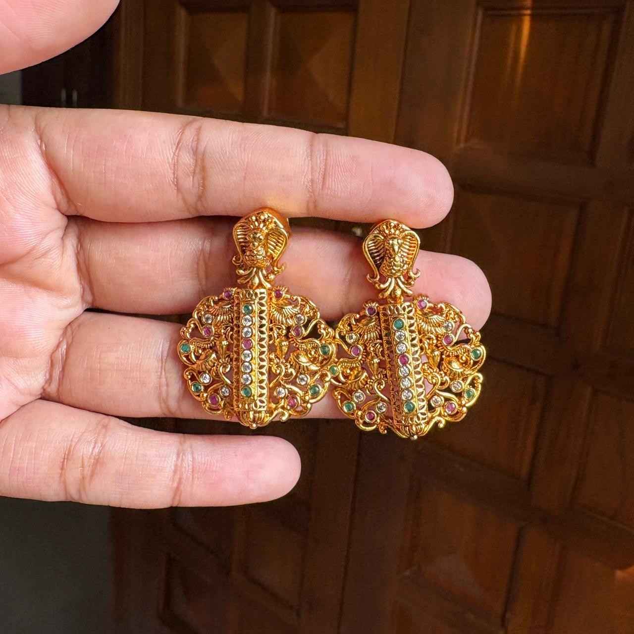 Premium Quality Traditional Lakshmi Kasu mala Designed with Trendy Patterns On it comes with screw back earrings N0153-CS200