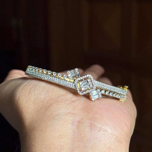 Premium Quality Geometric Pattern Kada Single Bangle designed with American Diamonds Openable Bracelet  K0023-CS39
