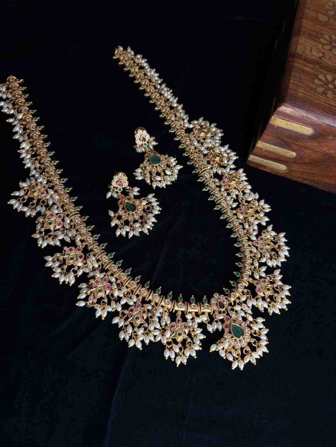 Premium quality Haram chain Traditional Buttapusalu necklace Floral Pattern With Hanging Pearls H0024-CI138