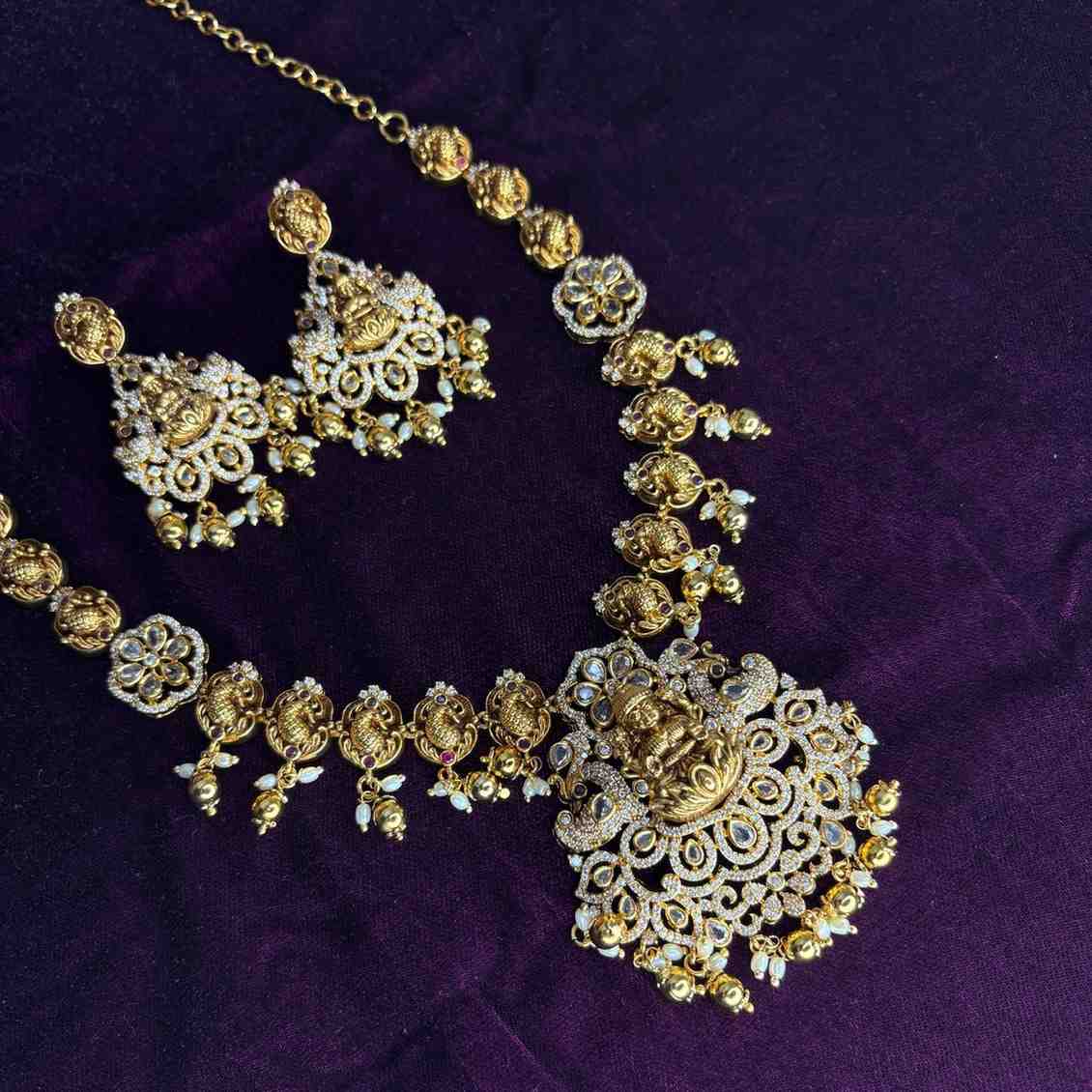 Premium Quality AD Stone White Stone LAKSHMI  Necklace With Floral Pattern Design N0129-CR180