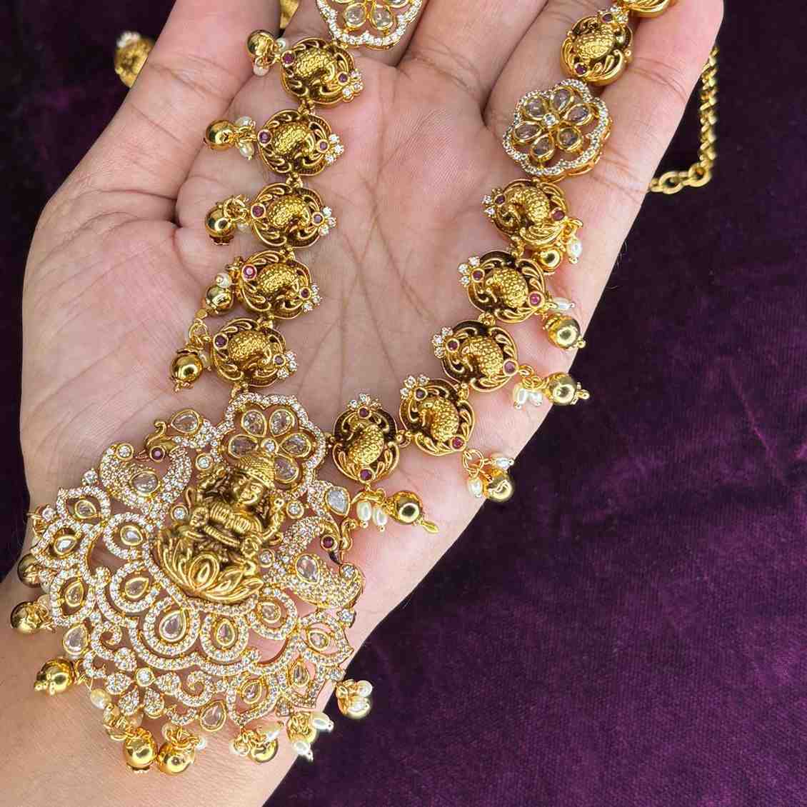 Premium Quality AD Stone White Stone LAKSHMI  Necklace With Floral Pattern Design N0129-CR180