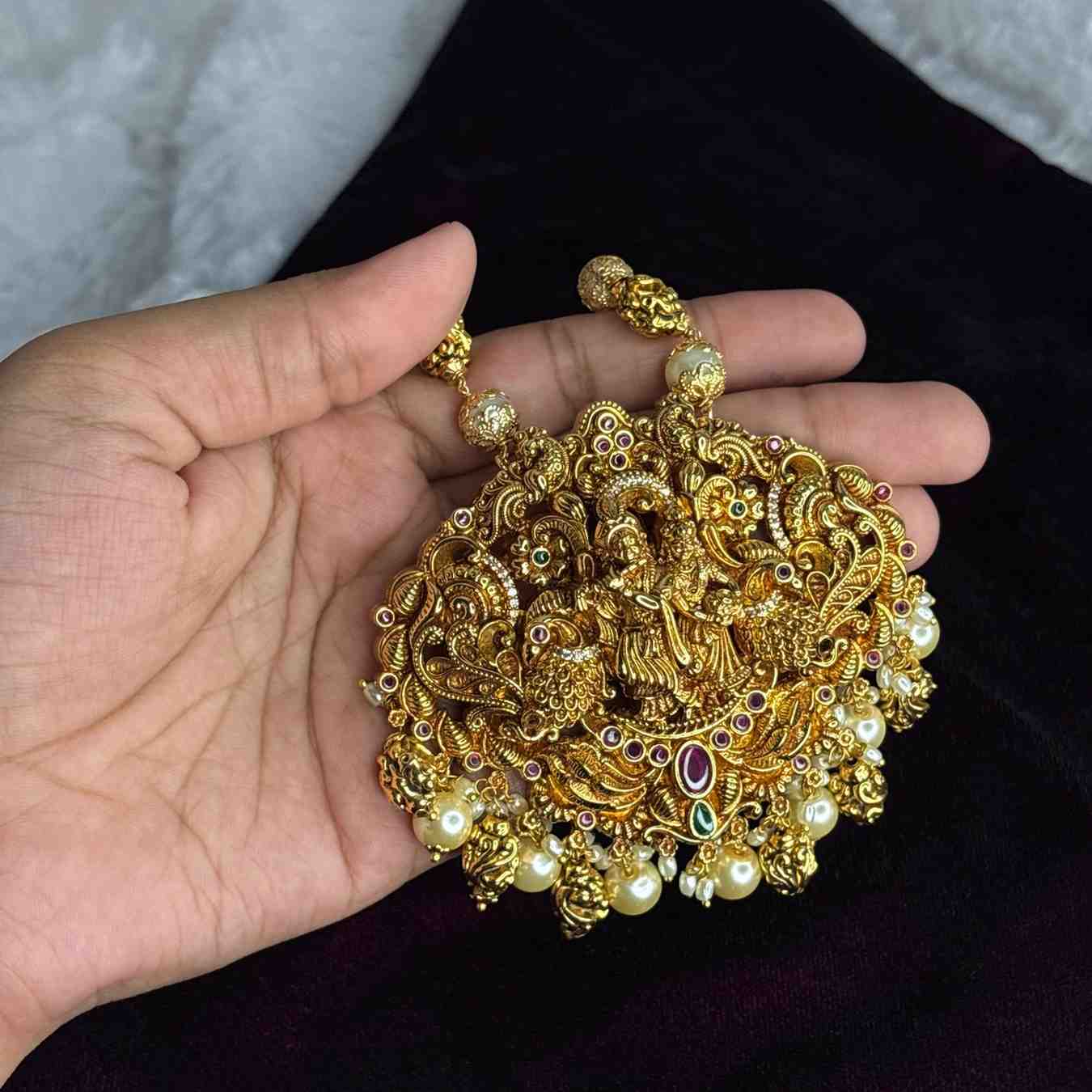 H0043 Premium Quality 31 inch long Pearl Haram