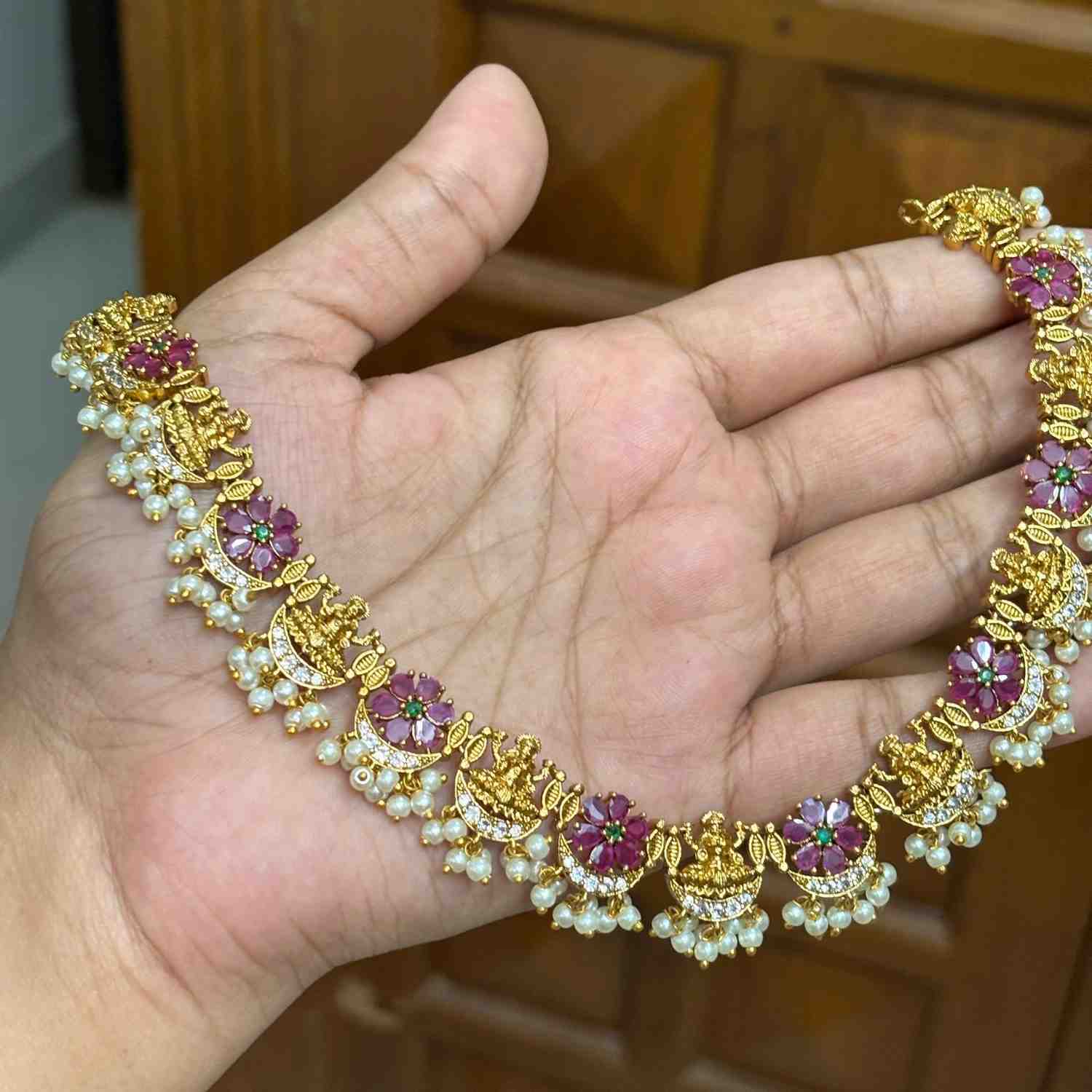 Stone Ruby Lakshmi Necklace N0031-CJ40