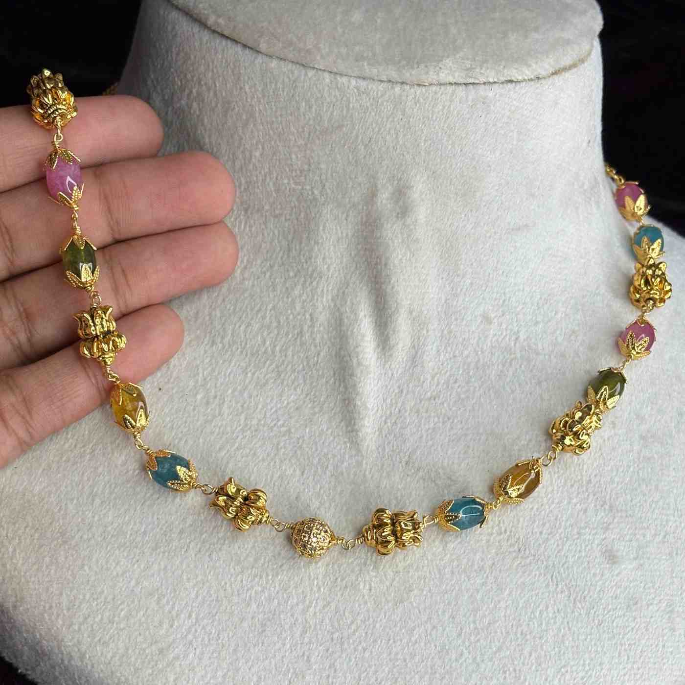 Premium Quality Multi color pink blue green yellow Hydro Beads & Gold Beads 20 inch chain C008-CS71