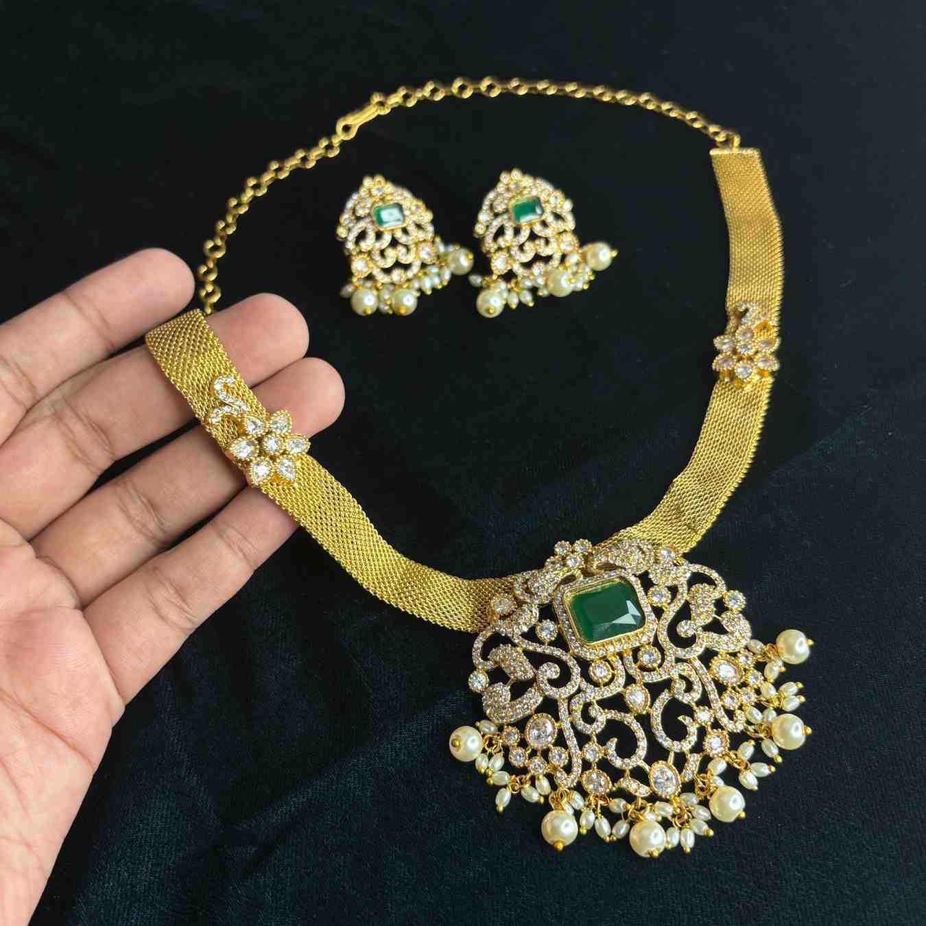 Premium Quality Middle length Floral Pattern necklace Pendent designed with Ad stone And emerald Stone N0180-CS129