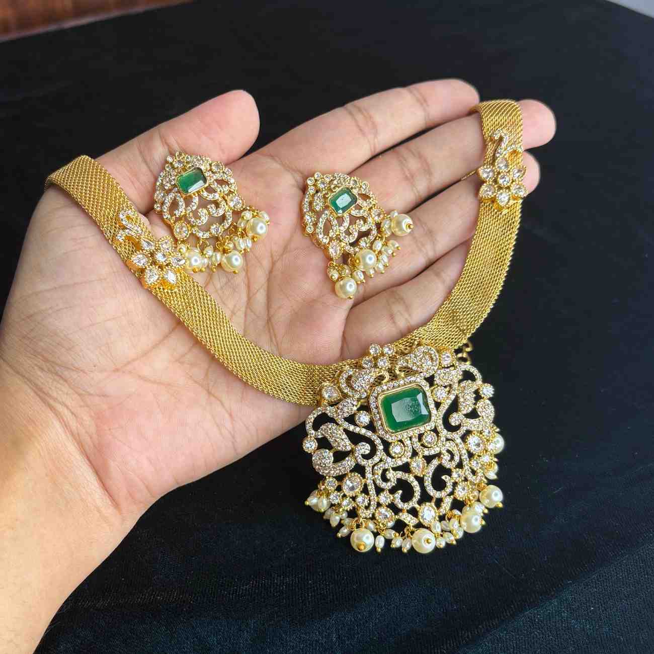 Premium Quality Middle length Floral Pattern necklace Pendent designed with Ad stone And emerald Stone N0180-CS129