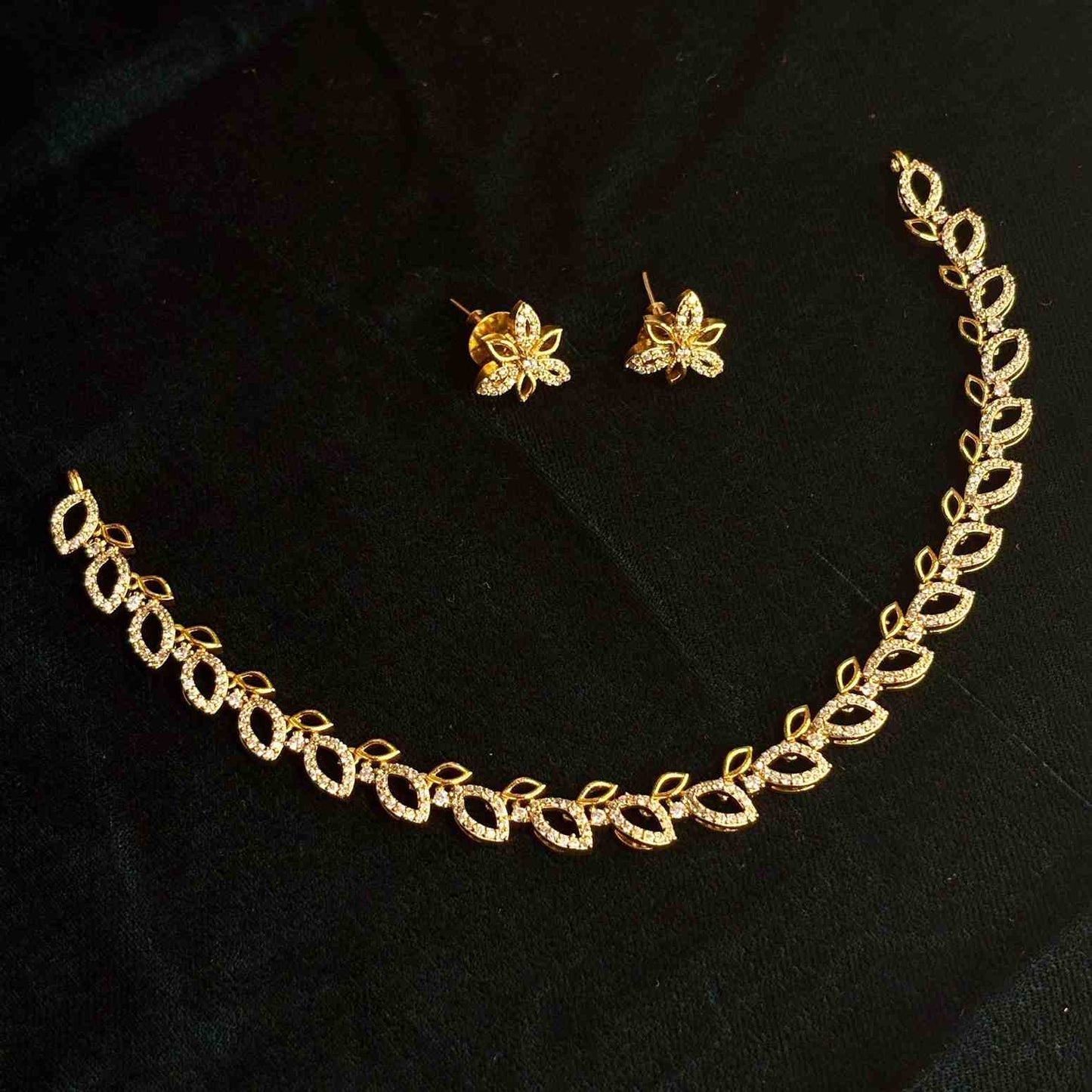 Premium Quality Leaf Pattern Diamond replica Collection with earrings N0185-CN40