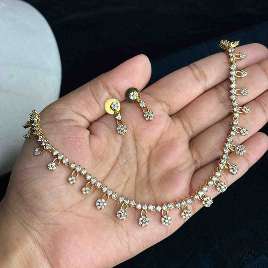 N0188 Minimal Leaf Pattern Diamond replica Collection