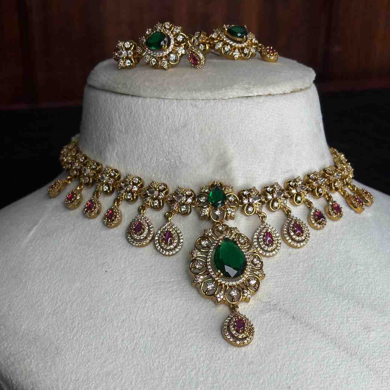 Premium Quality Floral Pattern Emerald color stones And Ruby red American Diamond stones premium necklace N0094-CI109