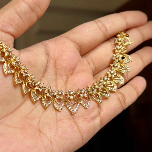 Premium Quality Minimal Leaf Floral Pattern Diamond replica Collection with earrings  N0189-CJ34