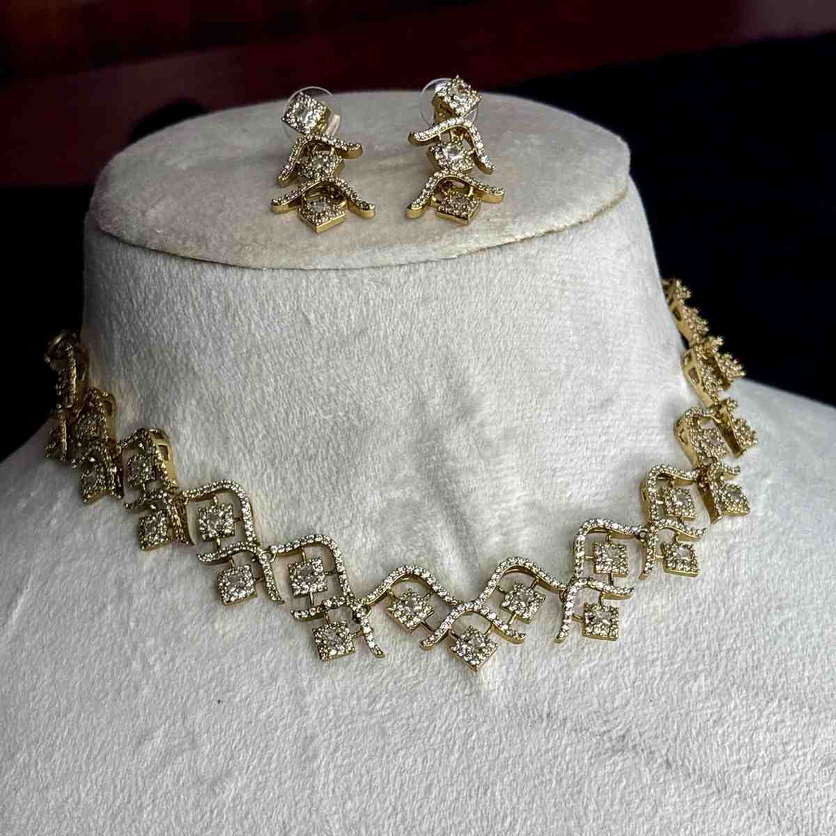 Premium Quality Diamond Replica set N0193-CR73