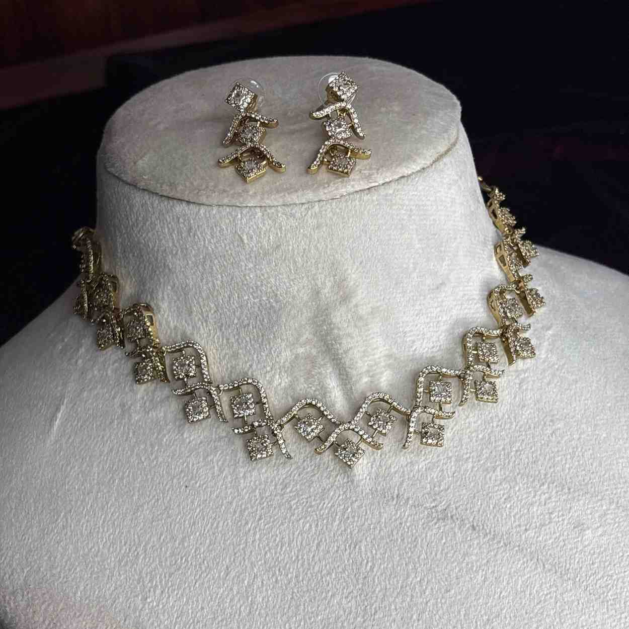Premium Quality Diamond Replica set N0193-CR73