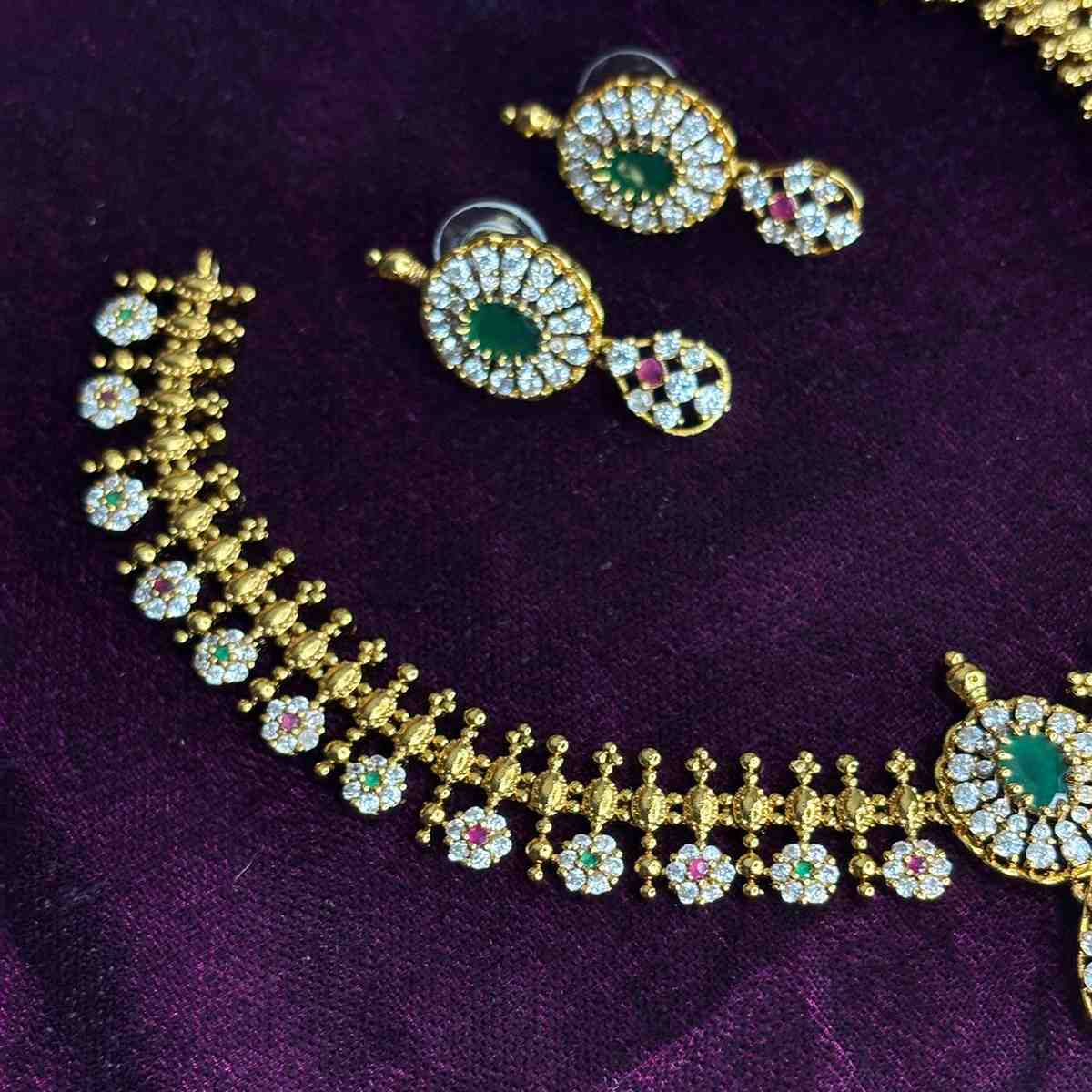 N0200  Floral Stone Necklace