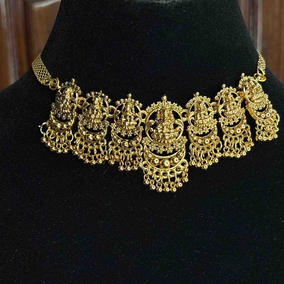Matte finish Lakshmi Chocker/ Necklace N0214-CJ17
