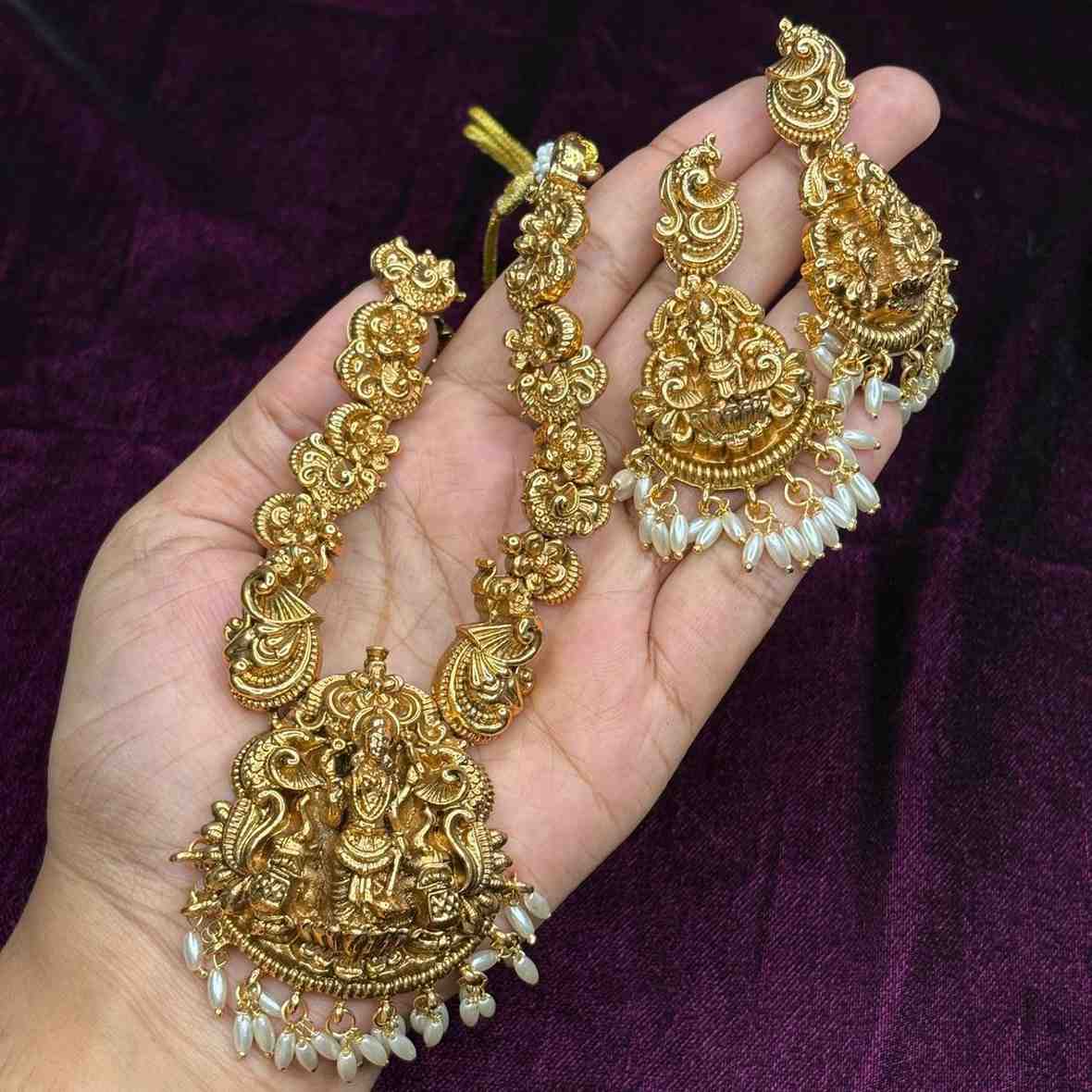 Matte finish Lakshmi Bridal Necklace N0232-CJ33
