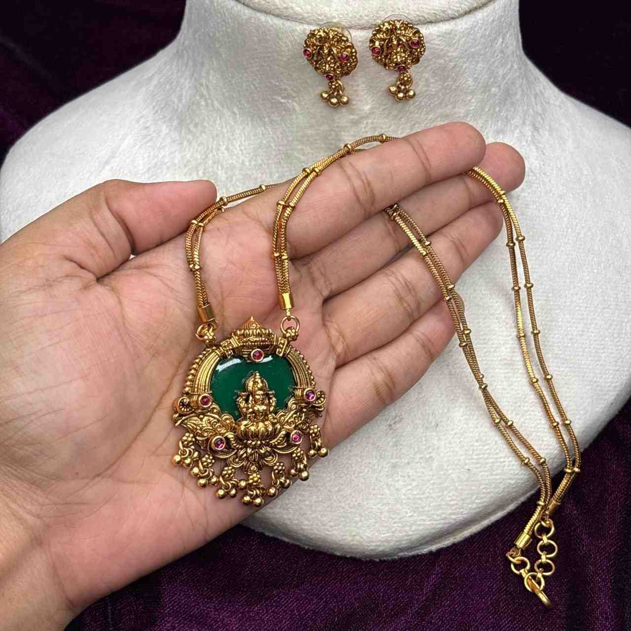 Middle Length Lakshmi Haram H0052-CJ33