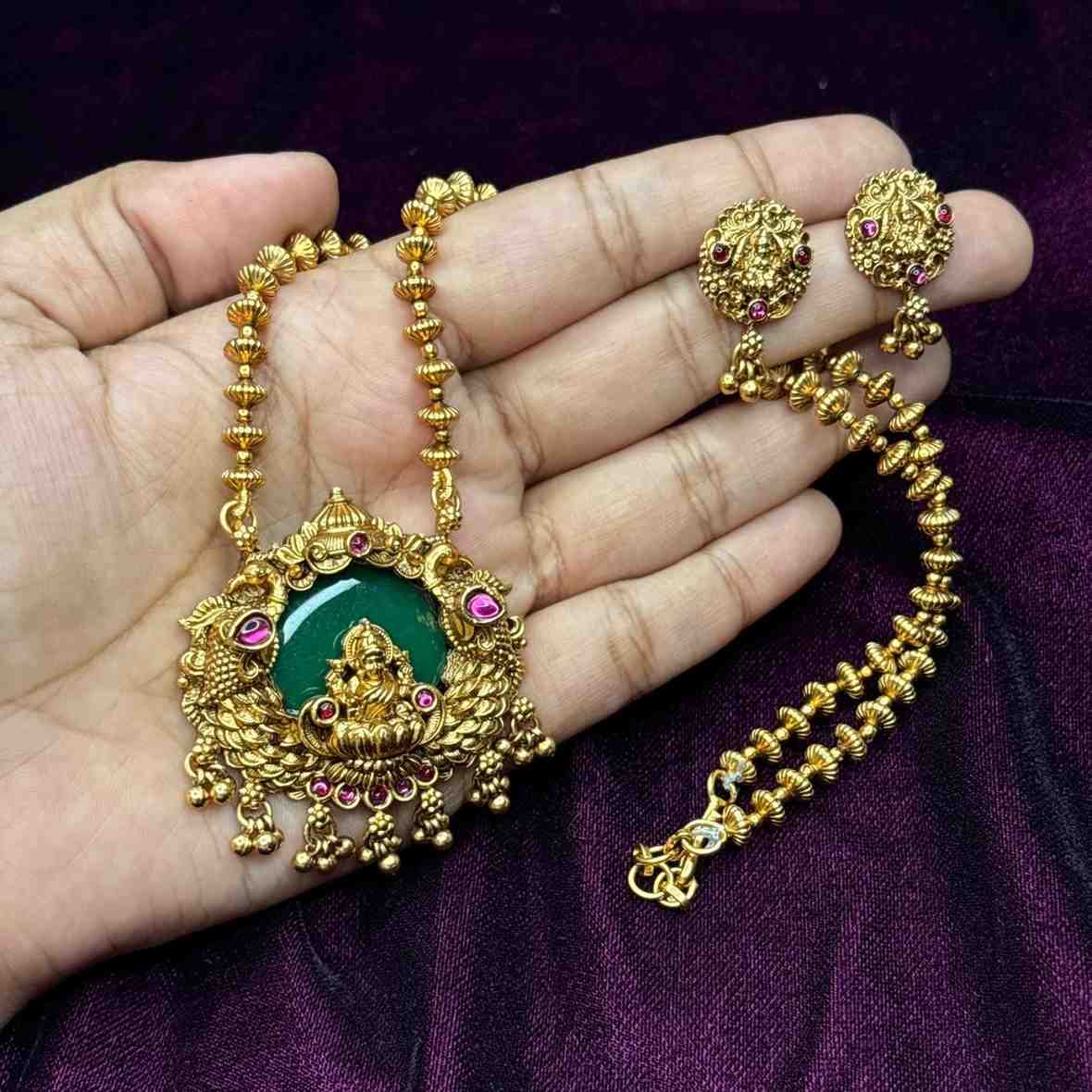 Middle Length Lakshmi Haram H0053-CJ33